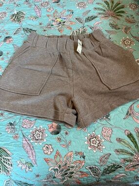 Aerie Women’s Cozy Knit Pocket Shorts — Taupe size S NWT